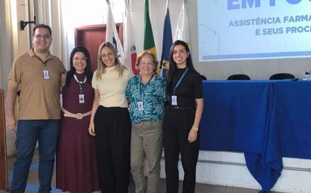 Profissionais de saúde participam de treinamento para fortalecer assistência farmacêutica